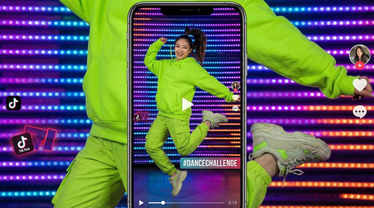 17c一起草舞蹈短视频